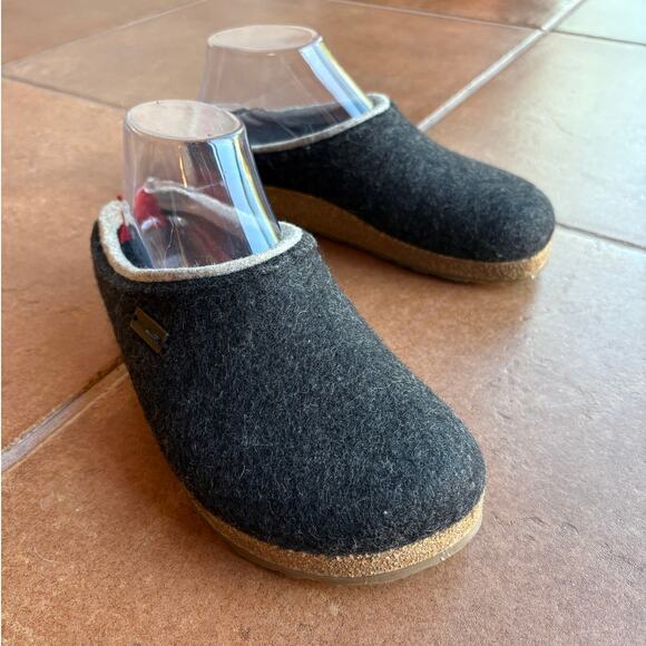 Haflinger Gray Felted Wool Grizzly "Kris" Clogs - Hard Sole Slippers size 6/EU37 - Picture 13 of 15